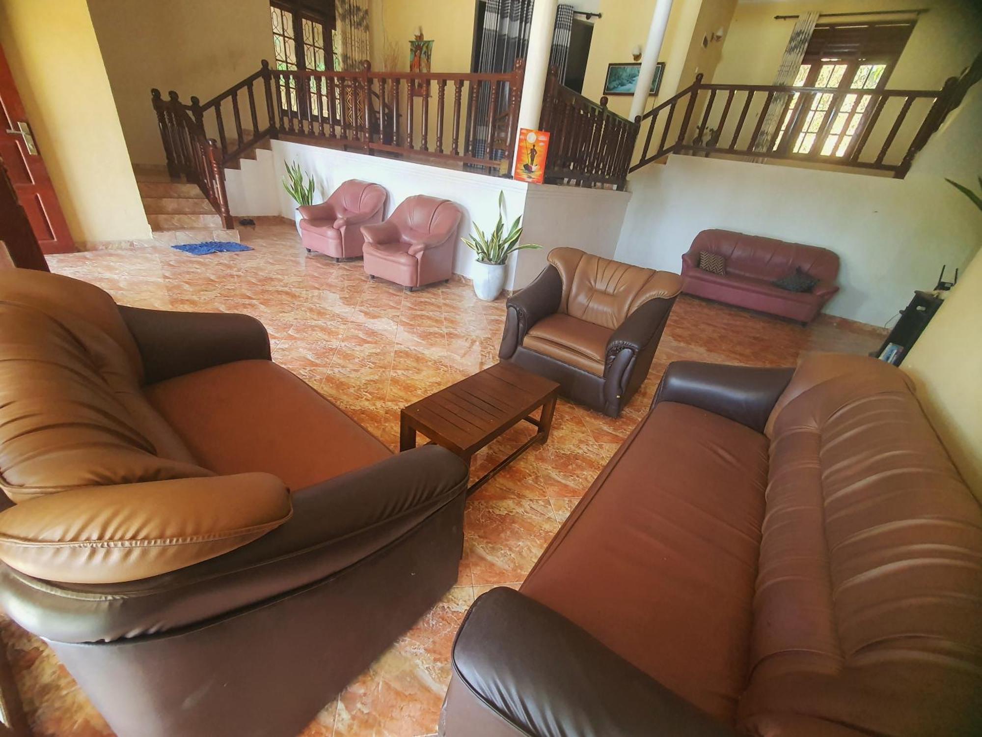 فندق Hill House Guest ميريسا المظهر الخارجي الصورة